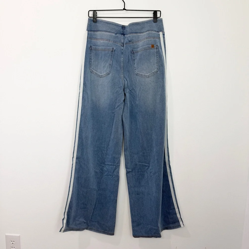 NWOT Halara Flex High Waisted Stripe Wide Leg Flowy Washed Casual Jeans Pockets - Picture 3 of 7